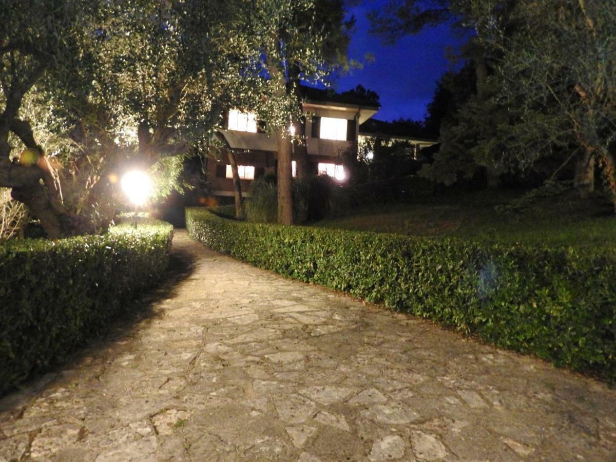 Villa Dall Acqua Pesaro Exterior foto